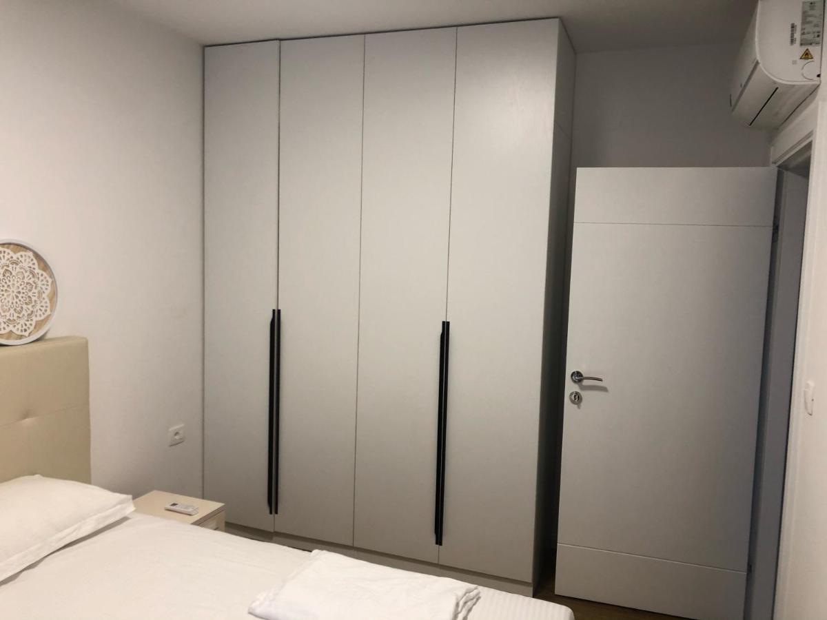Apartments Lora Zmajeva, 7 Budva Exteriör bild