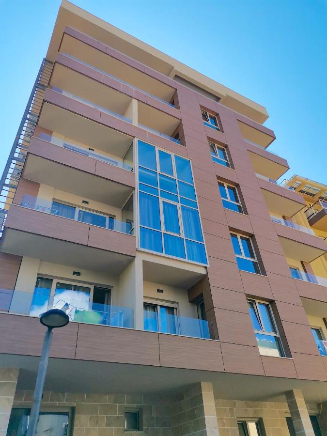 Apartments Lora Zmajeva, 7 Budva Exteriör bild