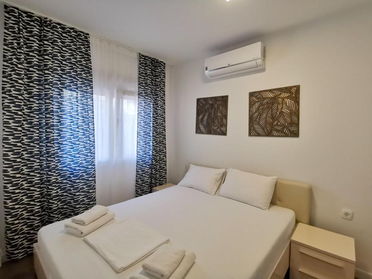 Apartments Lora Zmajeva, 7 Budva Exteriör bild
