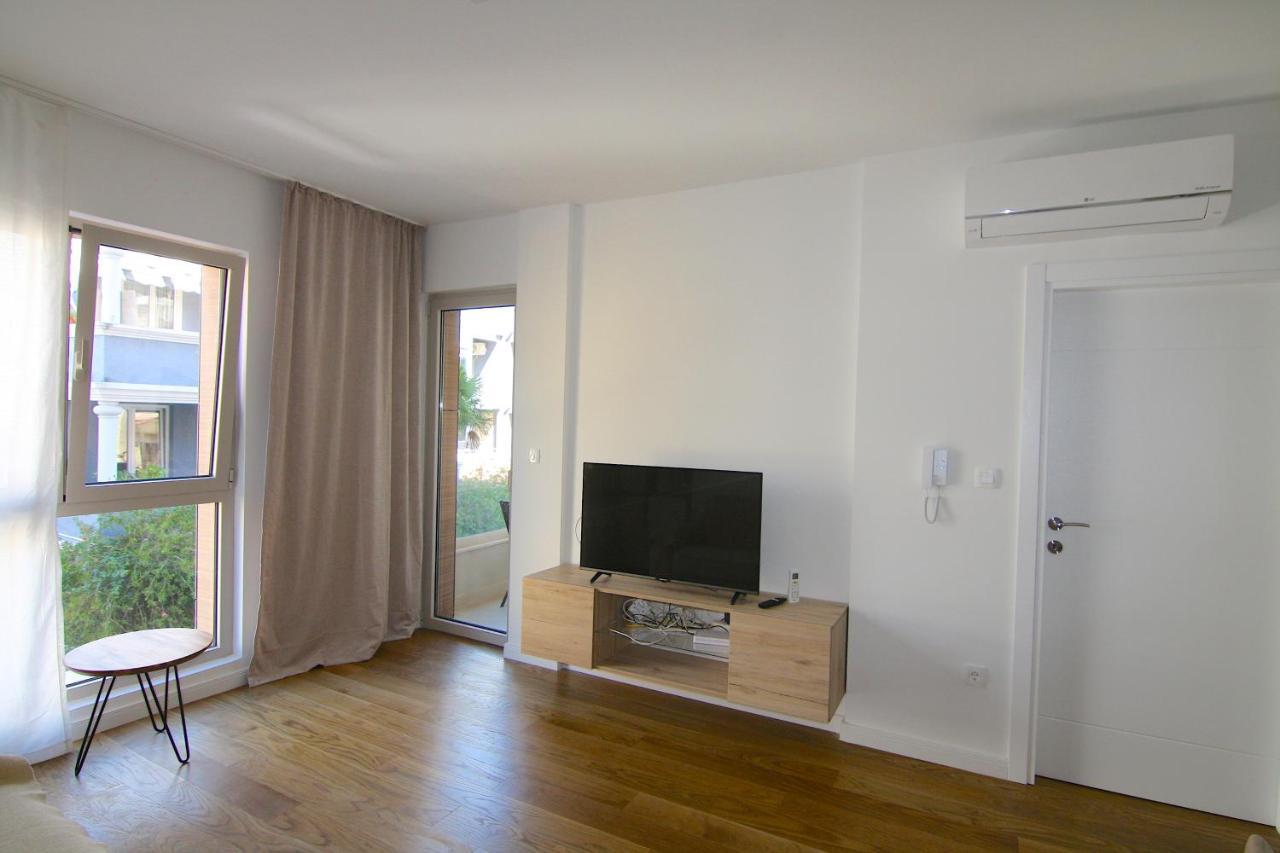 Apartments Lora Zmajeva, 7 Budva Exteriör bild