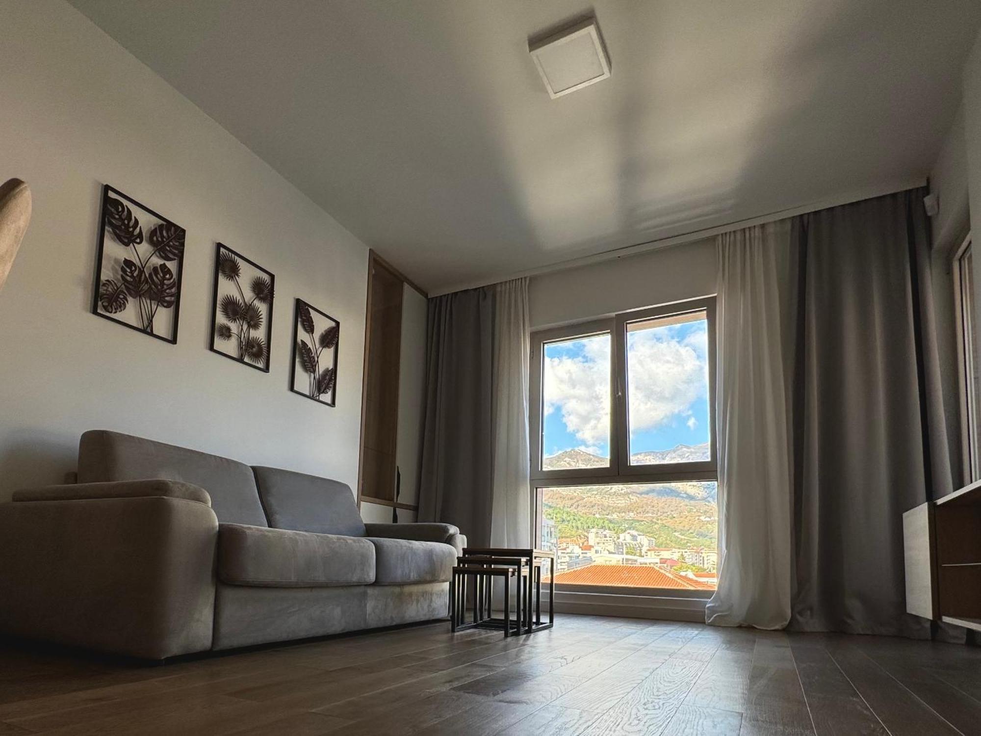 Apartments Lora Zmajeva, 7 Budva Exteriör bild